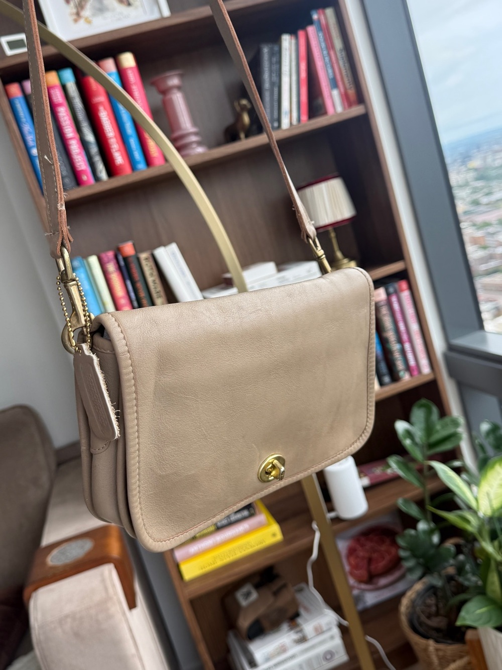Vintage Mitchell USA Leather Crossbody Bag - like coach